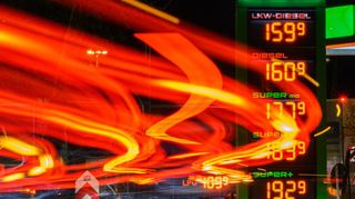 Das Ziel der Energiesteuer ist es, den Energieverbrauch zu lenken und den Umweltschutz zu fördern, indem umweltschädliche Energieträger höher besteuert werden.