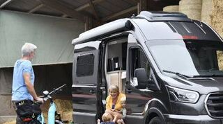 Das zulässige Gesamtgewicht darf nicht überschritten werden.