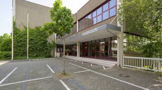 Seit 1989 ist die Hotelfachschule im ehemaligen Boxberg-Gymnasium untergebracht. Nun soll die Einrichtung fusionieren.