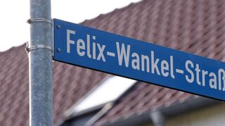 Angesichts der politischen und moralischen Belastung des Namenspaten ein Ärgernis: die Felix-Wankel-Straße in Neckarhausen. Sie wird daher nun Thema in der Kommunalpolitik.