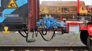 Eine Digitale Automatische Kupplung im Praxistest in der Zugbildungsanlage am Mannheimer Rangierbahnhof.