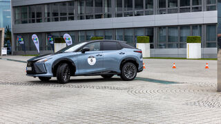 mid Walldorf - Toyota ist mit dem bZ4X und Isolde Holderied, zweifache Damen Rallye-Weltmeisterin vor Ort.