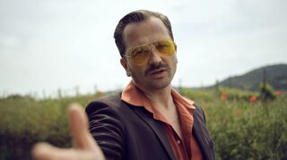 Einladung zum musikalischen Mundart-Gipfel: Mit Gringo Mayer startet das 7. Zeltfestival Rhein-Neckar. Am 1. September erscheint sein zweites Album "Ihr liewe Leit" mit kurpfälzischem Indie-Rock.