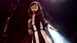 Star-Songwriter Bat For Lashes ist Headliner am Freitag, dem Starttag des Mannheimer Maifeld Derbys.