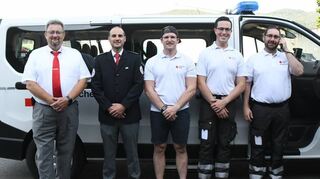 Die Helfer vor Ort sind bereit: Michael Frank (v.l.), Initiator Joachim Vosloh und seine Mitstreiter Michael Rell, Daniele Colombo und Kevin Einsmann.