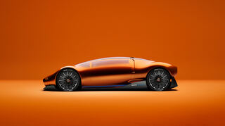 mid Groß-Gerau - Ähnlich wie sein historischer Vorgänger kombiniert das neue Konzeptauto aufsehenerregendes Design mit neuartiger Antriebstechnologie.