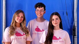 Haben „Bock auf Wahl“ am Sonntag: Isabell Busch (l.), Nils Thomas und Dilara Tokcan dürfen zum ersten Mal ihre Stimme abgeben.