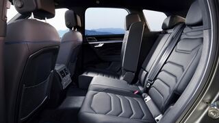 mid Groß-Gerau - Ledersitze und optional nachhaltiges Puglia-Leder.