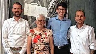 Die komplette Fraktion der Freien Wähler tritt zur Kommunalwahl 2024 nicht mehr an (v.l.): Sven, Gudrun und Tim Ruster sowie Heiko Freund.