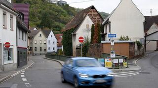Herzstück des Sanierungsprojekts Talstraße ist die Reparatur und Umgestaltung des Straßenraums. Im Sommer soll der erste Bauabschnitt starten.