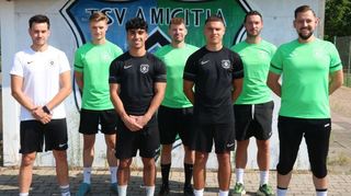 Milan Polte (v.l.), Sebastian Beikert, Rastin Ansari Khaledi, Dennis Kölbel, David Shabani, Timo Endres und Jan Kalfa freuen sich auf die neue Saison.