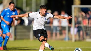 Torschütze Berkan Taz (SVWM, 33), Spieler vom SV Waldhof Mannheim (SVWM), erzielt per Elfmeter das Tor zum 0:8, Treffer, Torerfolg, Highlight, Action, Aktion, Spielszene, 14.07.2023, Mannheim  (Deutschland), Fussball, Testspiel, SC 1910 Käfertal - SV Waldhof Mannheim, 14.07.2023, Mannheim  (Deutschland), Fussball, Testspiel, SC 1910 Käfertal - SV Waldhof Mannheim, DFB/DFL REGULATIONS PROHIBIT ANY USE OF PHOTOGRAPHS AS IMAGE SEQUENCES AND/OR QUASI-VIDEO. 

Foto © PIX-Sportfotos *** Foto ist honorarpflichtig! *** Auf Anfrage in hoeherer Qualitaet/Aufloesung. Belegexemplar erbeten. Veroeffentlichung ausschliesslich fuer journalistisch-publizistische Zwecke. For editorial use only.