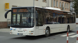 Die Buslinie 61 verkehrt zwischen den Lampertheimer Stadtteilen.
