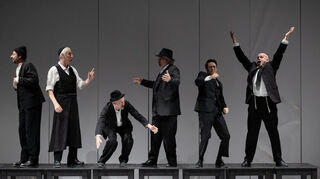 Das Nationaltheater Mannheim inszeniert den Musical-Klassiker "Anatevka".
