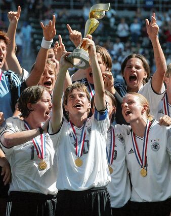 Ihren ersten WM-Titel feierten die DFB-Frauen 2003 in den USA.