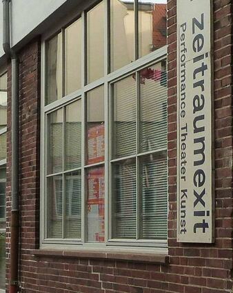 In der Hafenstraße (noch) im Hinterhof zu Hause: Kunsthaus Zeitraumexit.