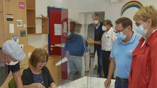 Wahllokal bei der Bundestagswahl 2021 in der Alten Schillerschule.