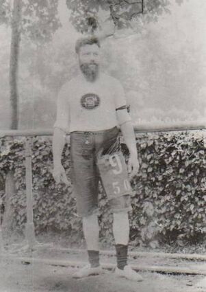 Turnlehrer Georg Black im Jahr 1910.