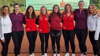 Die Damen-Meistermannschaft (von links): Rosalie Naber, Darja Ondrasch, Carla Hügel, Eva Hügel, Nathalie Fischer, Patrice Schaller, Laura Pollak, Linda Zuck.
