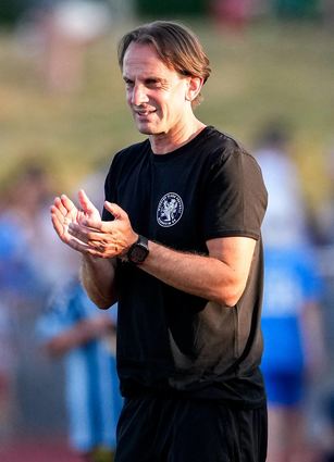 Mit der Verpflichtung von Rüdiger Rehm als Trainer setzte beim SV Waldhof ein Stimmungsumschwung ein.
