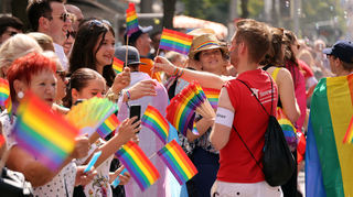 Alle Menschen sind am Samstag, 12. August, eingeladen beim CSD in Mannheim 2023 für die Rechte queerer Menschen zu demonstrieren (Archivbild).
