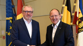 Gemeinderat Abstimmung OB Chrsitian Specht