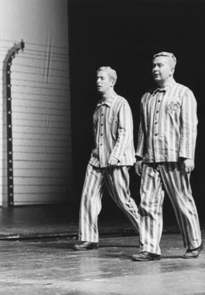 Peter Rühring (l.) und Heinz Schubert 1980 im damals noch „Kleines Haus“ genannten NTM-Schauspielhaus.