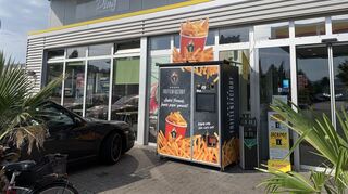 Pommes-Fans finden an der Shelltankstelle in Eppelheim den Pommes-Automaten der Frittenfactory.