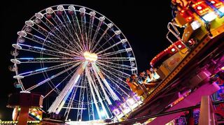 Feiern im Zeichen des rot-weißen Herzens: Das Backfischfest Worms beginnt am nächsten Samstag.