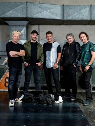 Genau wie die Liedtexte der erfolgreichsten deutschen Pop-Band Pur dreht sich auch das Musical aus dem Hause BB Promotion handelt des Musical von Sehnsüchten, Träumen, Liebe und familiären Beziehungen.