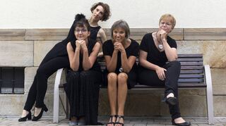 Ilka von Blücher (o.), Petra Faber (v.l.), Johanna Mannheimer und Marion Schmidt bilden die Belles Couleurs.