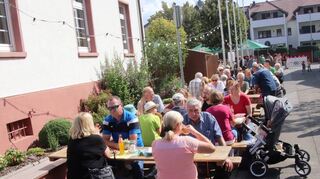 Bei tollem Wetter was der Bazar in St. Michael im vergangenen Jahr gut besucht. Gleiches erhofft man sich für das kommende Wochenende.