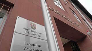 Im Juli 2020 verletzte jemand den sechs Monate alten Maxim aus Speyer so schwer, dass er fast stirbt. Seit fünf Monaten stehen seine Eltern in Frankenthal vor Gericht.