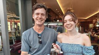 Leon und Vivi aus Mannheim sind zum ersten Mal bei Fontanella.