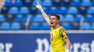 Mit konstanten Leistungen betrieb Waldhof-Torhüter Lucien Hawryluk Eigenwerbung.