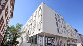 Das Gebäude von außen.