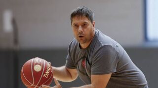 „Wir werden uns weiter entwickeln“: Baskets-Trainer Sasa Filipovski ist überzeugt von seiner Mannschaft für die neue Bundesliga-Saison.