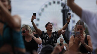 Ohne Smartphone geht hier nichts: Das Glücksgefühle Festival in Hockenheim ist perfekt für die Sozialen Medien konzipiert.