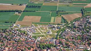 In Ladenburg entsteht eine neue Nordstadt. Dieses Luftbild stammt aus dem Jahr 2021.