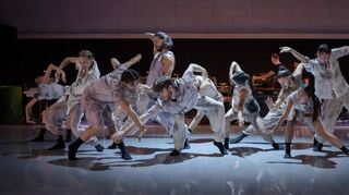 Ein Experiment, das Tanz und Musik in Dialog treten lässt: „Rhythm under the skin“ im Tanzhaus Käfertal.