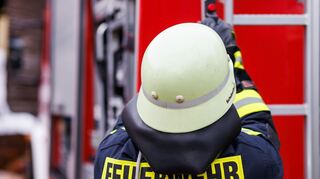 In einem Mehrfamilienwohnhaus in Bensheim hat es gebrannt.