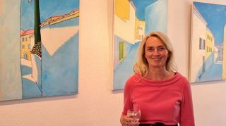 Zeigt 26 Bilder im Kulturtreff Altes Rathaus: Die Feudenheimer Künstlerin Ruth Schuh lässt sich auf Reisen inspirieren.