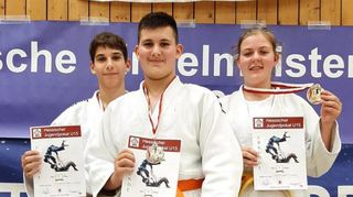 Lena Wendel (v.r.), Karen Dzhahymian und Dimitar Atanassov sichern sich mit ihrer Leistung die Qualifikation für den deutschen Pokal.