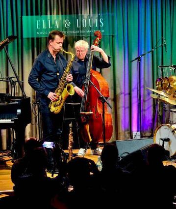 Die Arild Andersen Group begeistert im Ella & Louis.