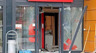 Laut Staatsanwaltschaft entstand bei der Sprengung in Ludwigshafen-Rheingönheim im März 2022 ein Sachschaden von rund 400 000 Euro.