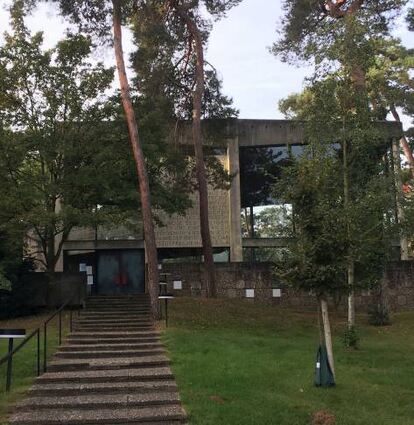 Die Pfingstbergkirche – ein Gotteshaus fast im Wald.