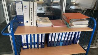 All diese Ordner und Mappen des Feudenheimers sind nun im Stadtarchiv.