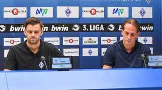 Waldhof-Sportchef Tim Schork (l.) und Trainer Rüdiger Rehm zogen am Donnerstag ein Fazit der ersten Saisonphase.