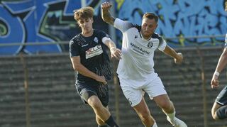 Fabian Czaker (re.) spielte in der vergangenen Saison noch beim VfR Mannheim und trifft momentan als Edel-Joker regelmäßig für Fortuna Heddesheim.