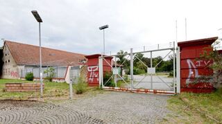 Direkt an der Autobahn gelegen: das Areal der früheren Stem-Kaserne in Seckenheim, wo die Feuerwehr eine kleinere Wache plant.